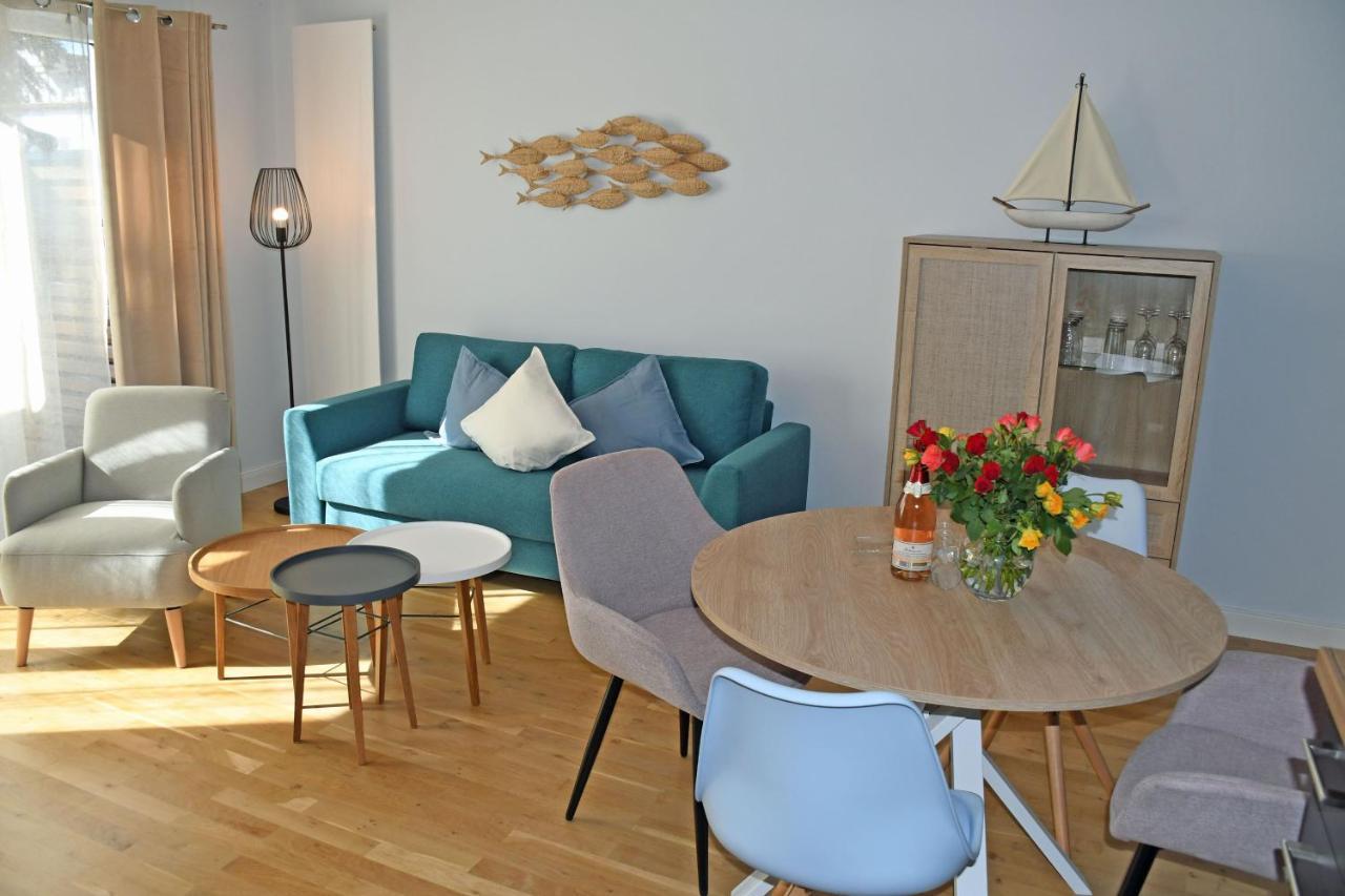 Schoene Ferienwohnungen Mit Kamin Im Ostseebad Sellin エクステリア 写真