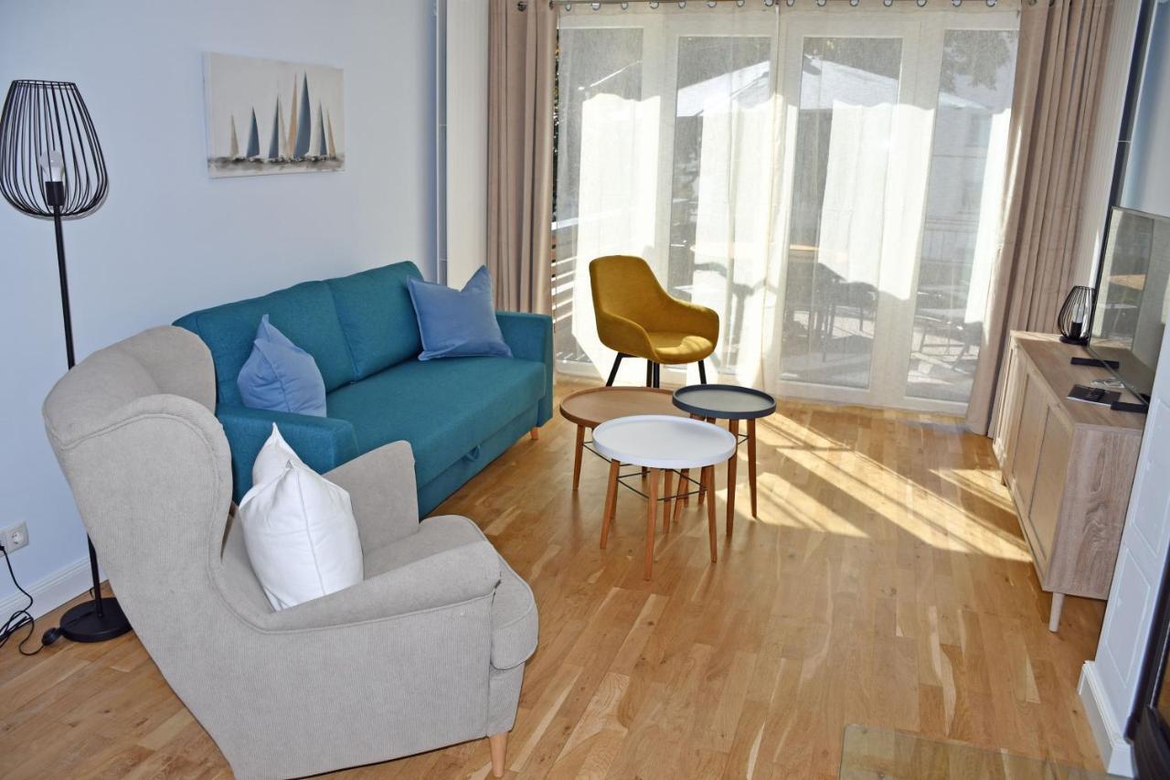 Schoene Ferienwohnungen Mit Kamin Im Ostseebad Sellin エクステリア 写真